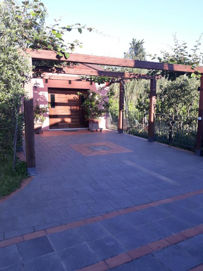 Vila Caise Castelnuovo Magra Exteriér fotografie